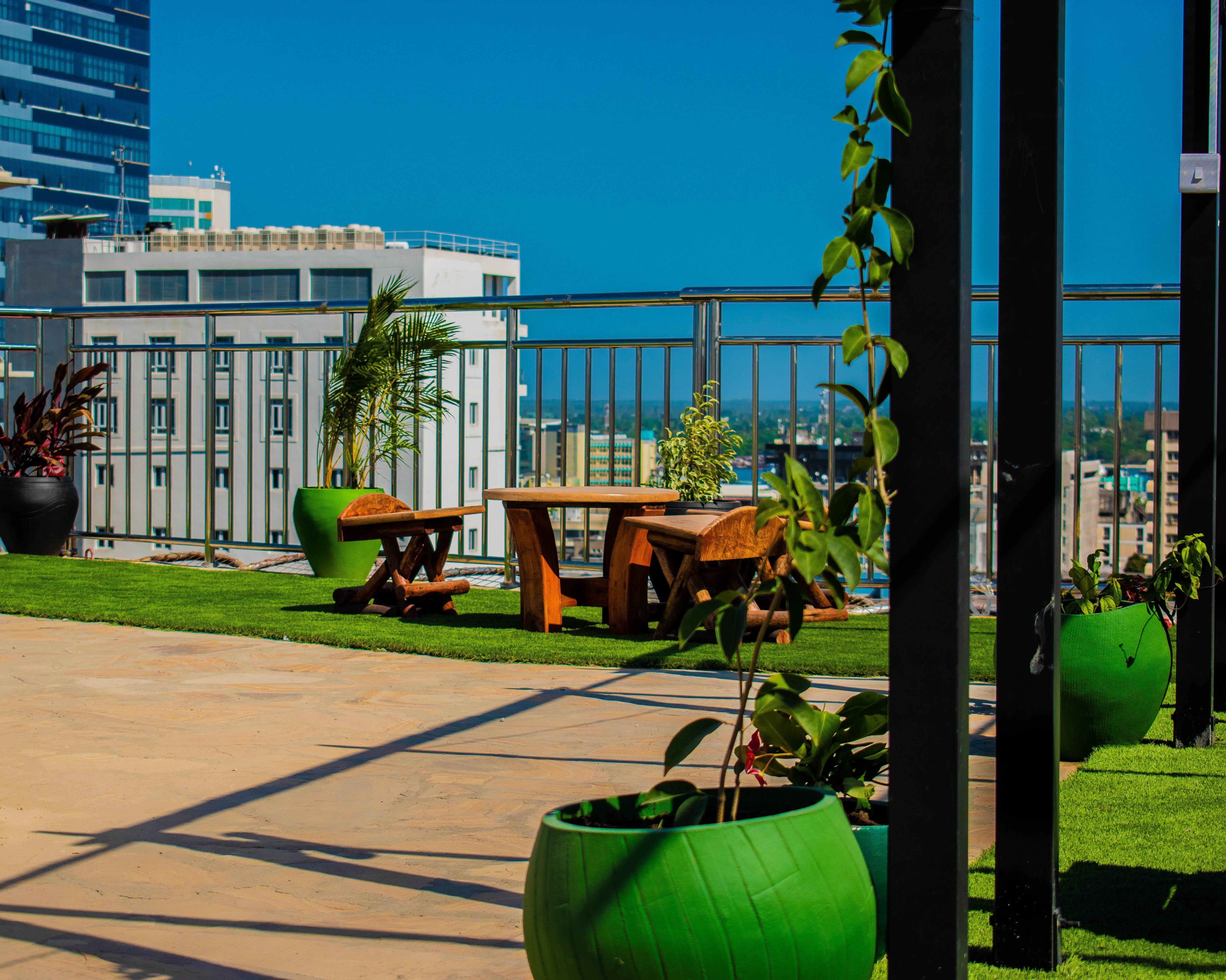 Holiday Inn Dar Es Salaam By Ihg Dar es Salaam Exterior foto